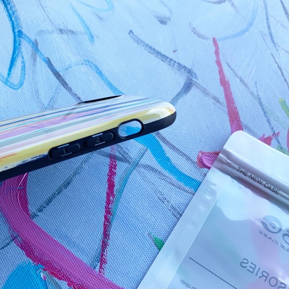 iPhone XS Max Colorful Stripe Metallic Glossy Cover - Picture 5 of 8